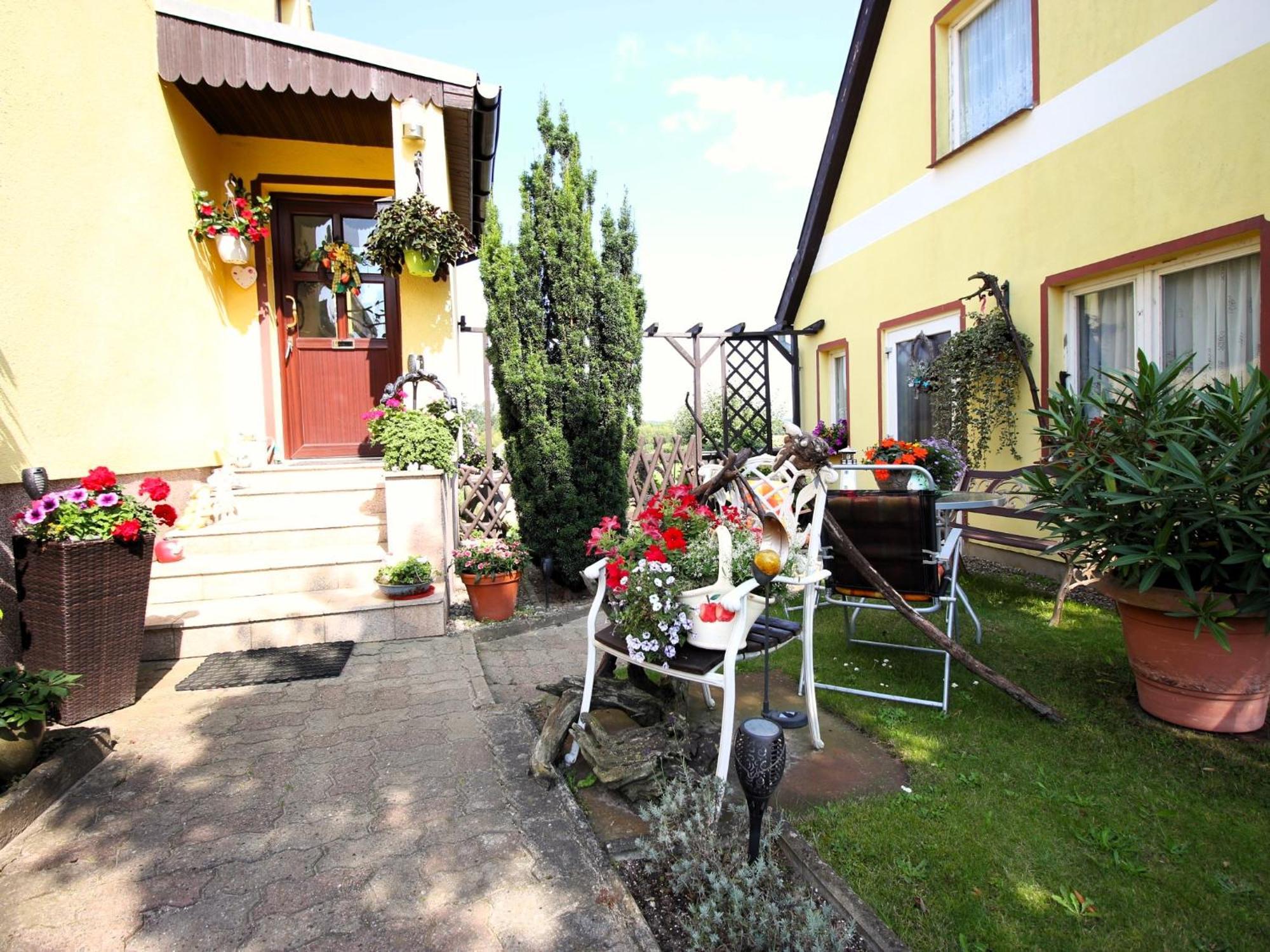 Ferienwohnung Familie Schmidt Bergen Auf Rugen Esterno foto